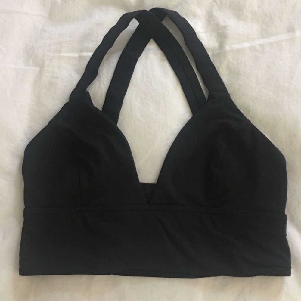Lululemon sports bra size 8